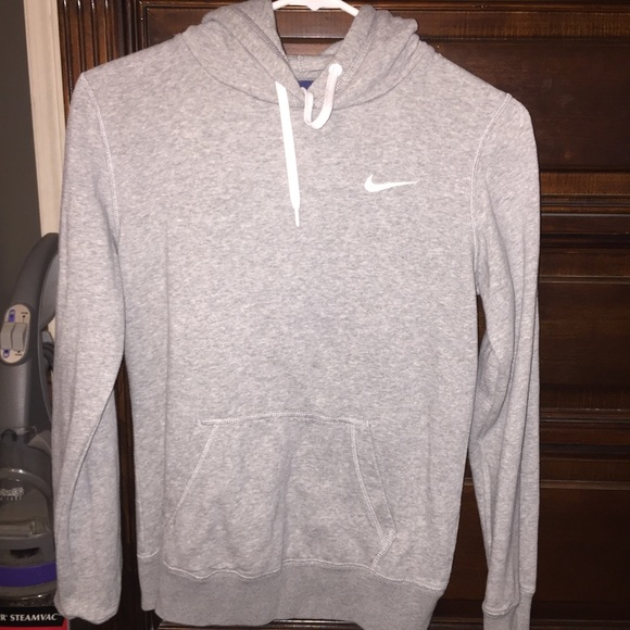 Nike Sweaters - Nike pullover